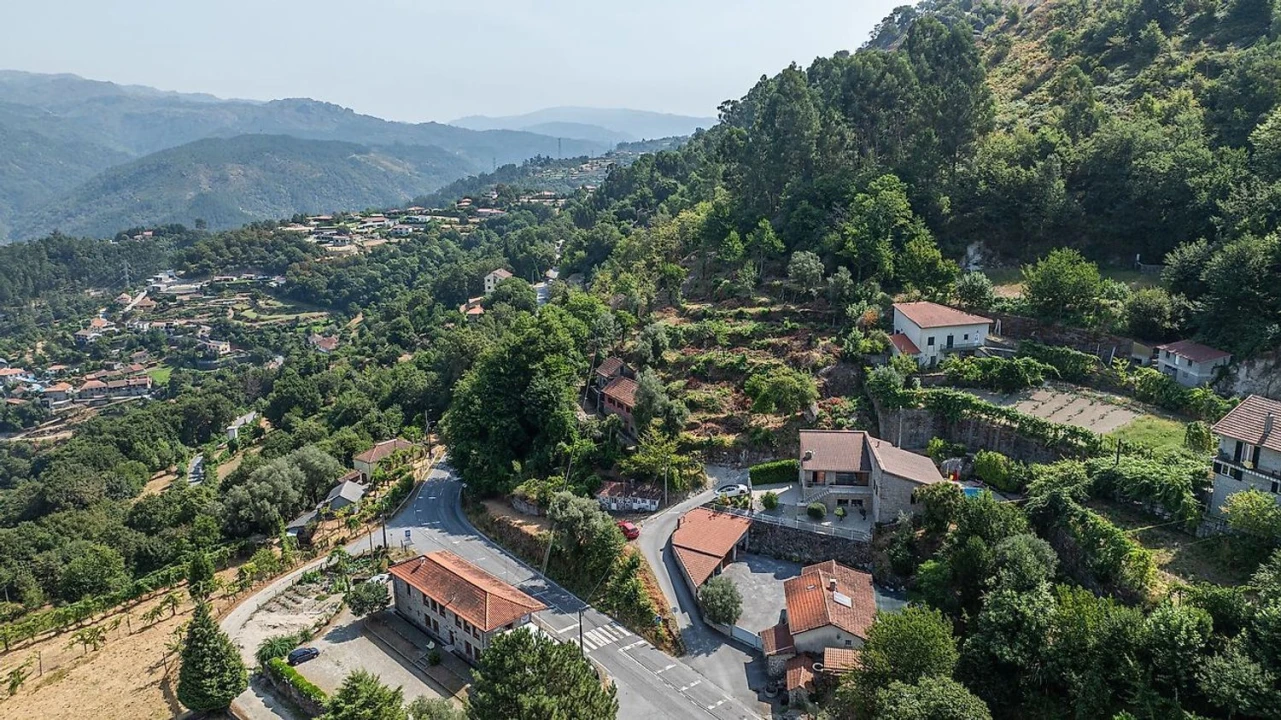 Moradia T4 para Venda em Belazaima do Chão, Castanheira do Vouga e Agadão Foto 14