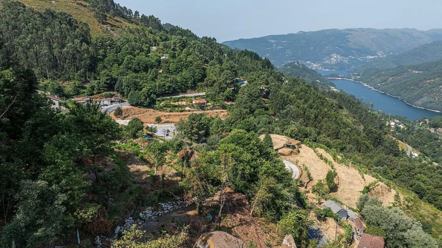 Moradia T4 para Venda em Belazaima do Chão, Castanheira do Vouga e Agadão Foto 15