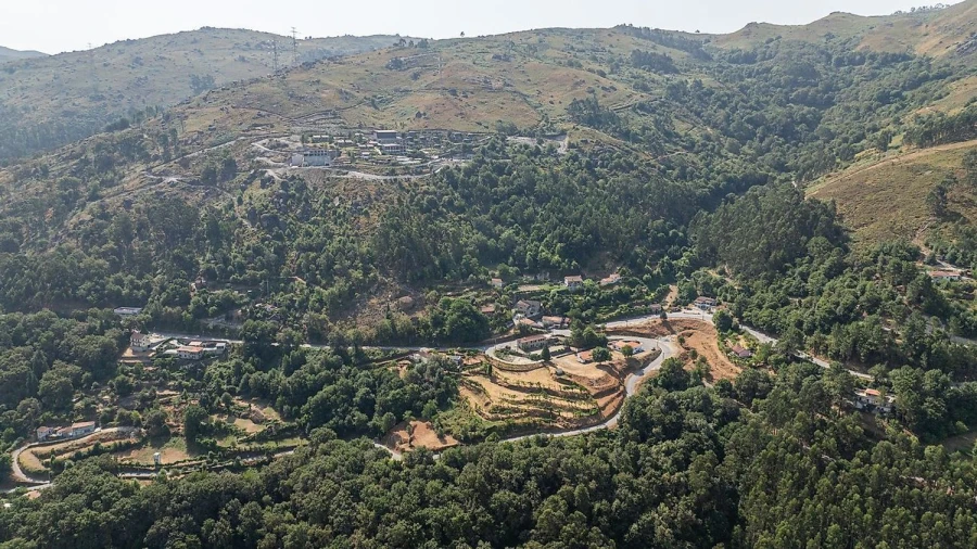 Moradia T4 para Venda em Belazaima do Chão, Castanheira do Vouga e Agadão Foto 7