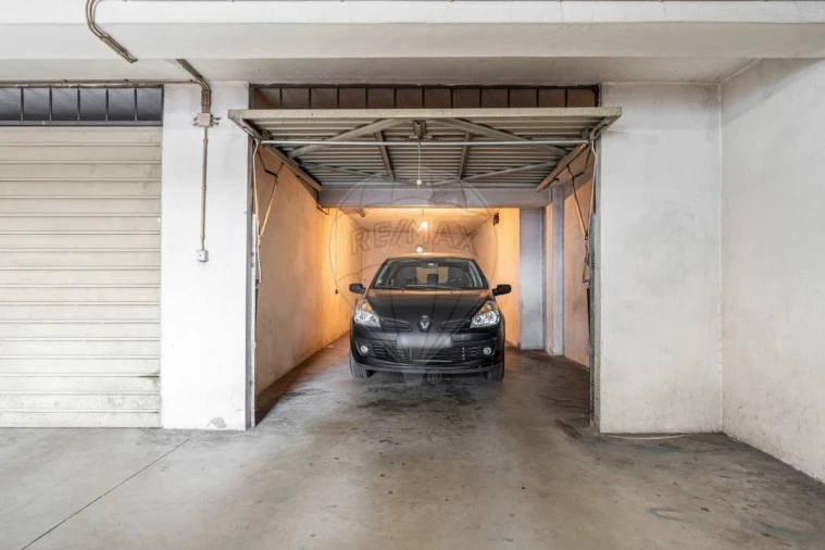Apartamento T3 para Venda em Ferreiros e Gondizalves Foto 20