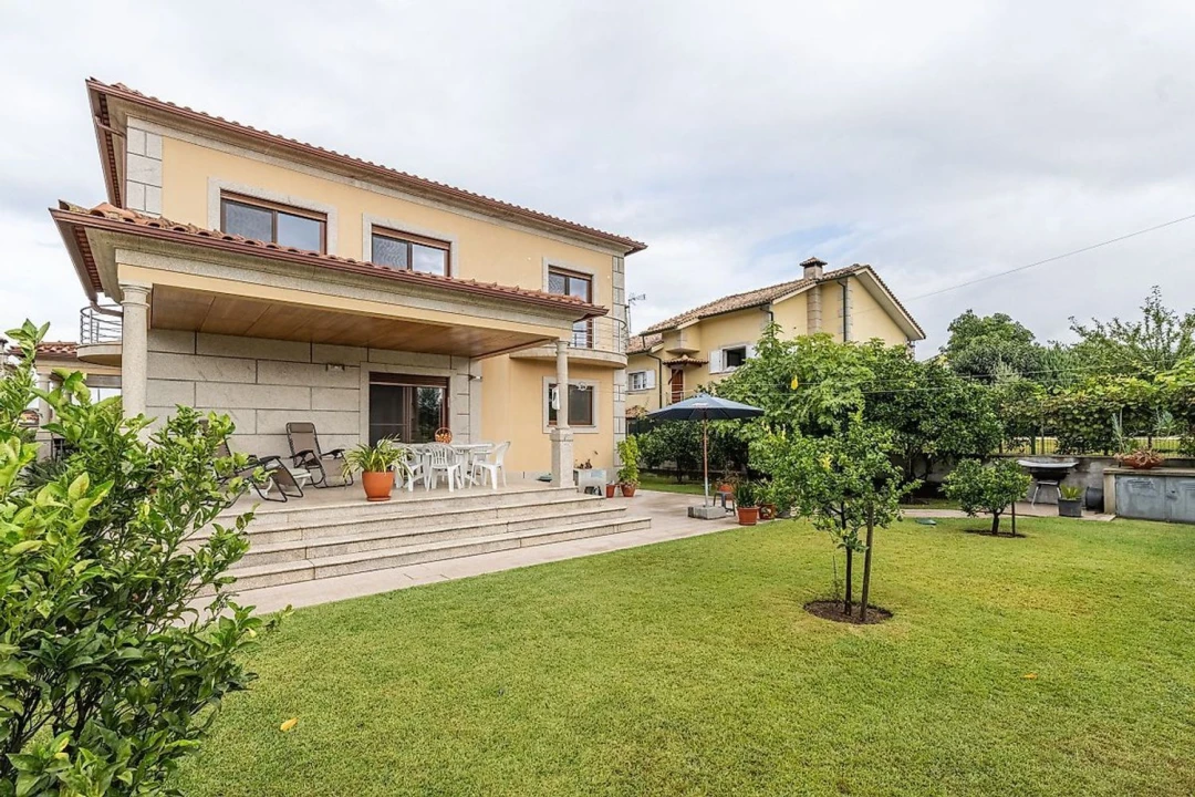 Moradia T3 para Venda em Belazaima do Chão, Castanheira do Vouga e Agadão Foto 44