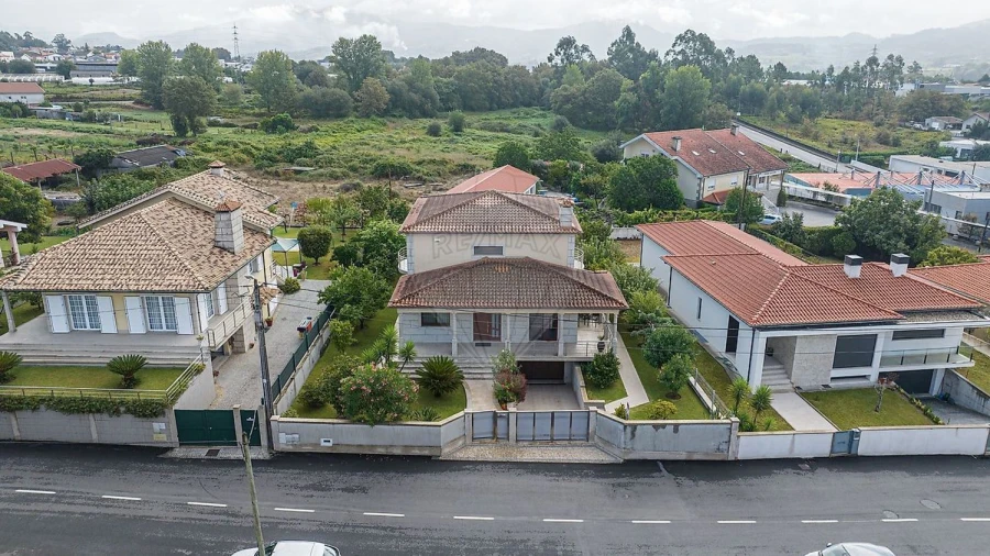 Moradia T3 para Venda em Belazaima do Chão, Castanheira do Vouga e Agadão Foto 1