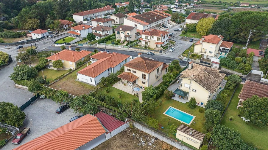 Moradia T3 para Venda em Belazaima do Chão, Castanheira do Vouga e Agadão Foto 12