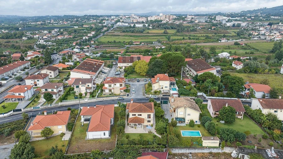 Moradia T3 para Venda em Belazaima do Chão, Castanheira do Vouga e Agadão Foto 8