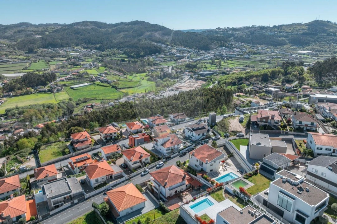 Moradia T3 para Venda em Belazaima do Chão, Castanheira do Vouga e Agadão Foto 50