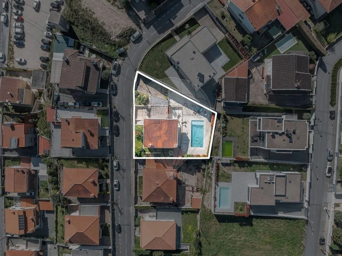 Moradia T3 para Venda em Belazaima do Chão, Castanheira do Vouga e Agadão Foto 46