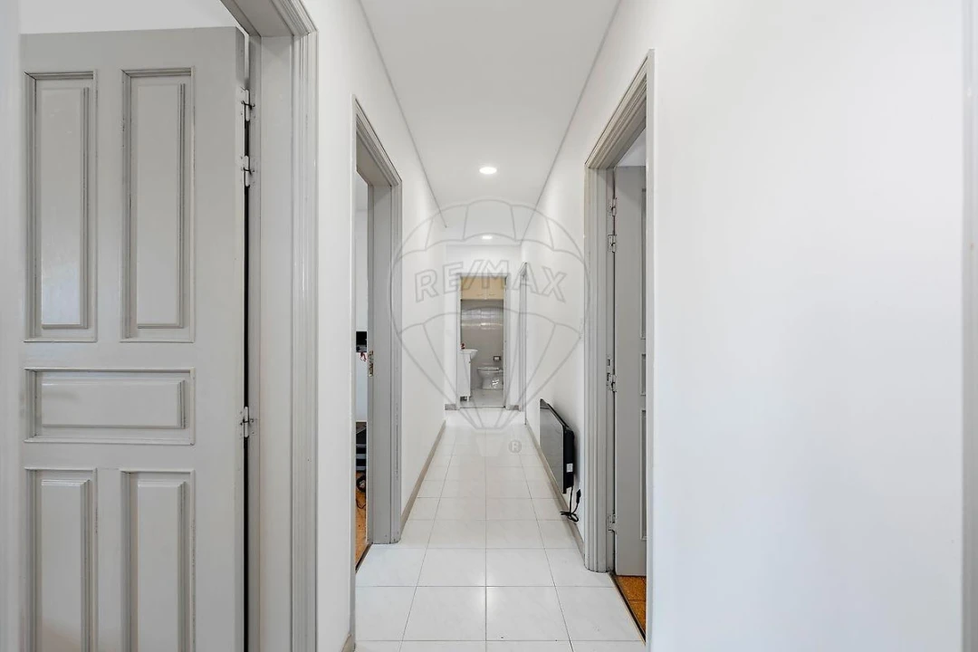 Apartamento T3 para Venda em Forjães Foto 21