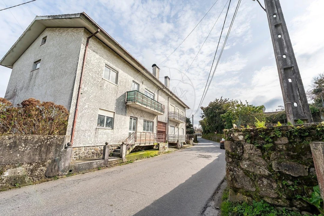 Apartamento T3 para Venda em Forjães Foto 37