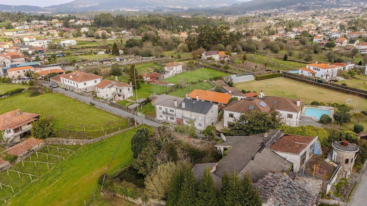 Apartamento T3 para Venda em Forjães Foto 5