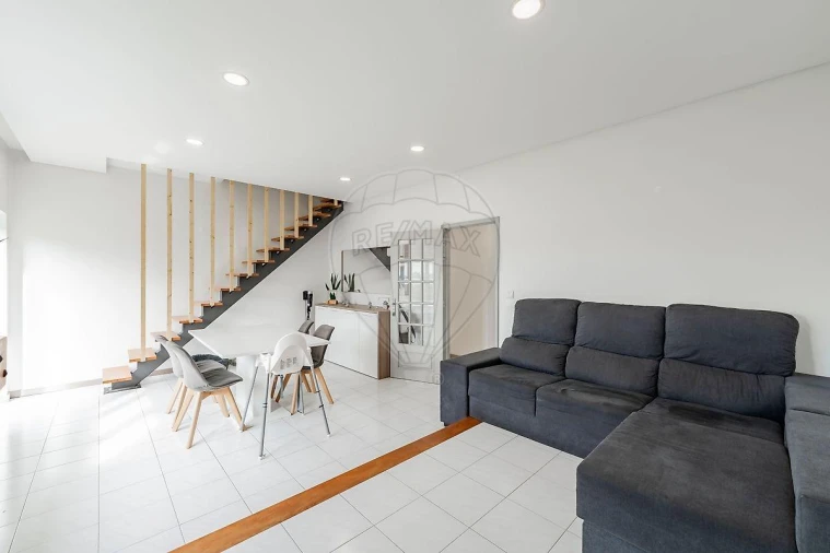 Apartamento T3 para Venda em Forjães Foto 15