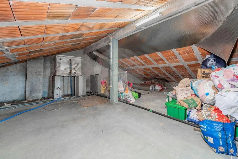 Apartamento T3 para Venda em Forjães Foto 26