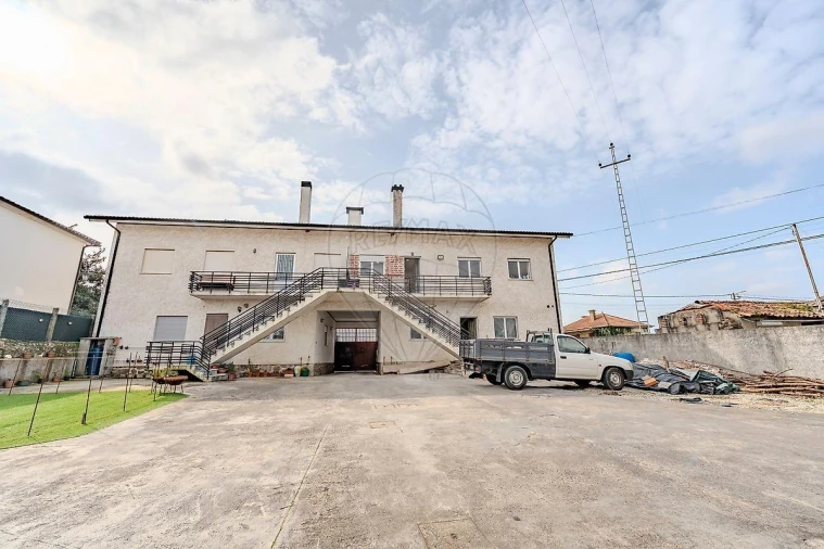 Apartamento T3 para Venda em Forjães Foto 32