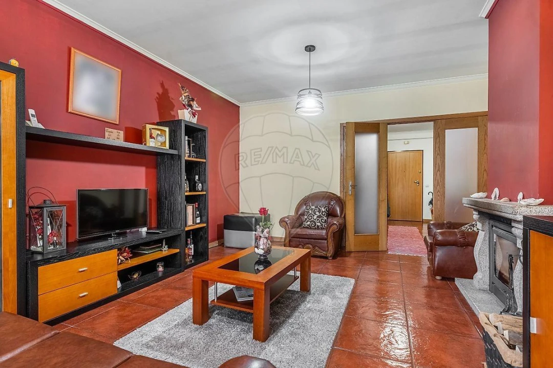 Apartamento T2 para Venda em Vila Nova de Famalicão e Calendário Foto 12