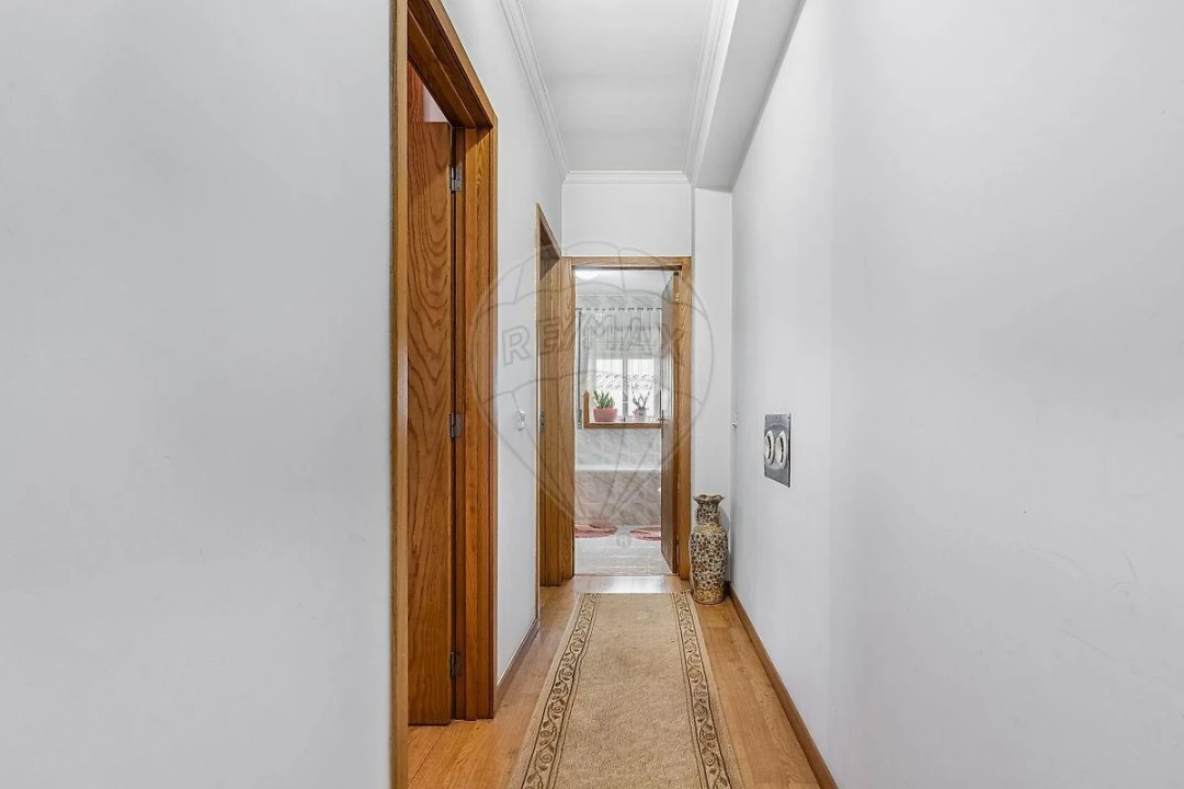 Apartamento T2 para Venda em Vila Nova de Famalicão e Calendário Foto 15