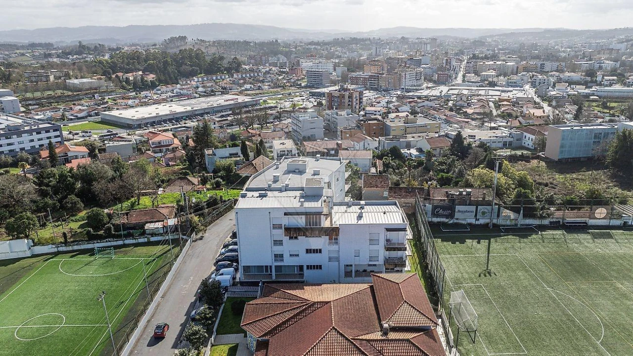 Apartamento T2 para Venda em Vila Nova de Famalicão e Calendário Foto 27