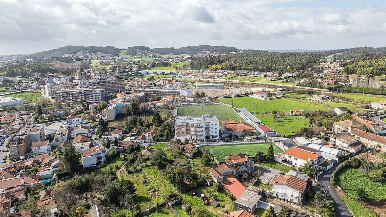 Apartamento T2 para Venda em Vila Nova de Famalicão e Calendário Foto 28