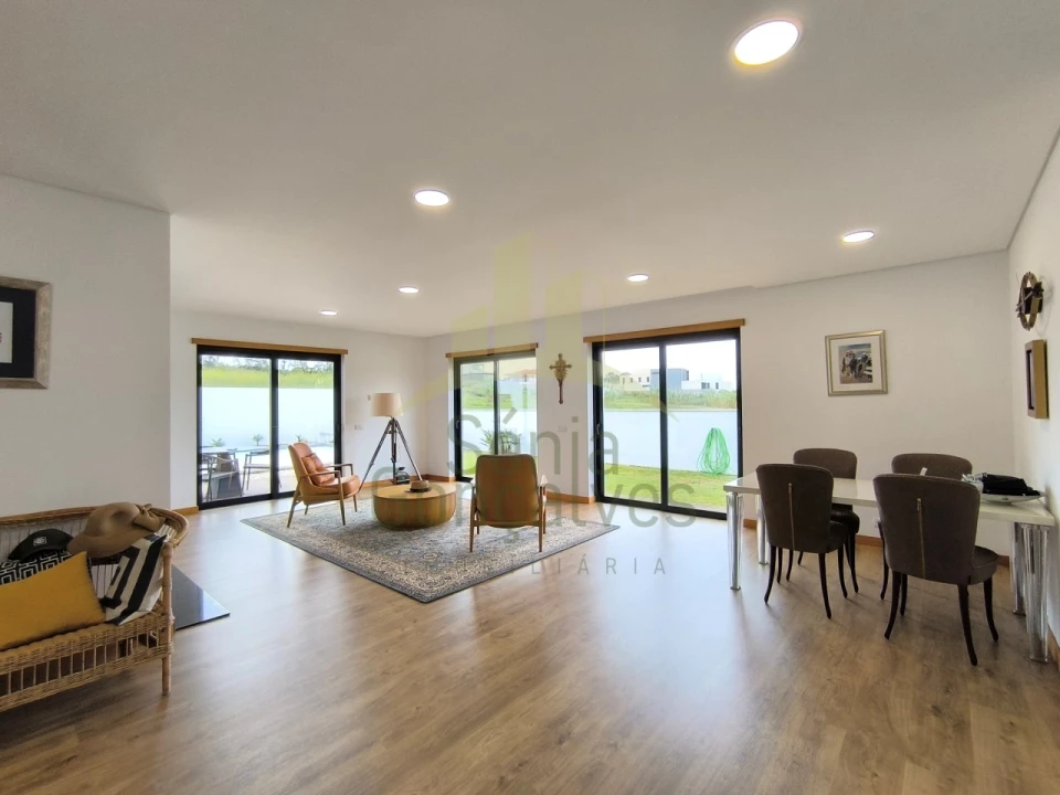 Moradia T3 para Venda em Ancora Foto 2