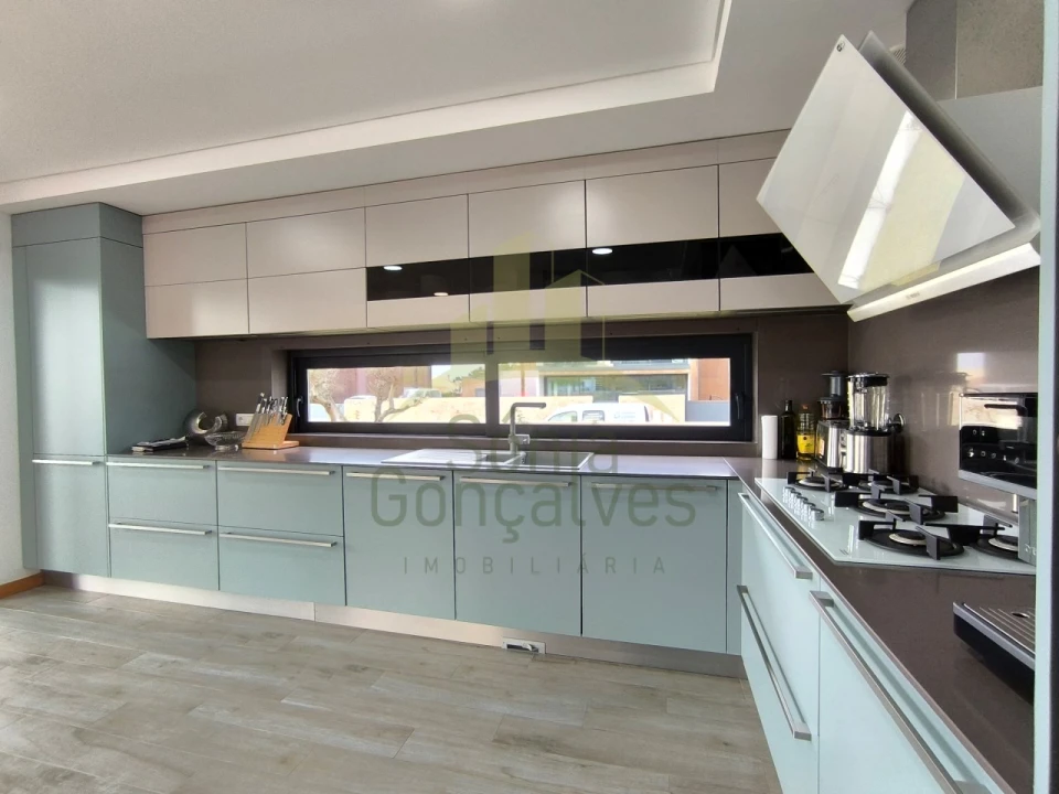 Moradia T3 para Venda em Ancora Foto 9