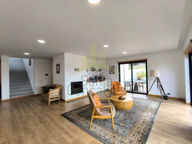 Moradia T3 para Venda em Ancora Foto 4