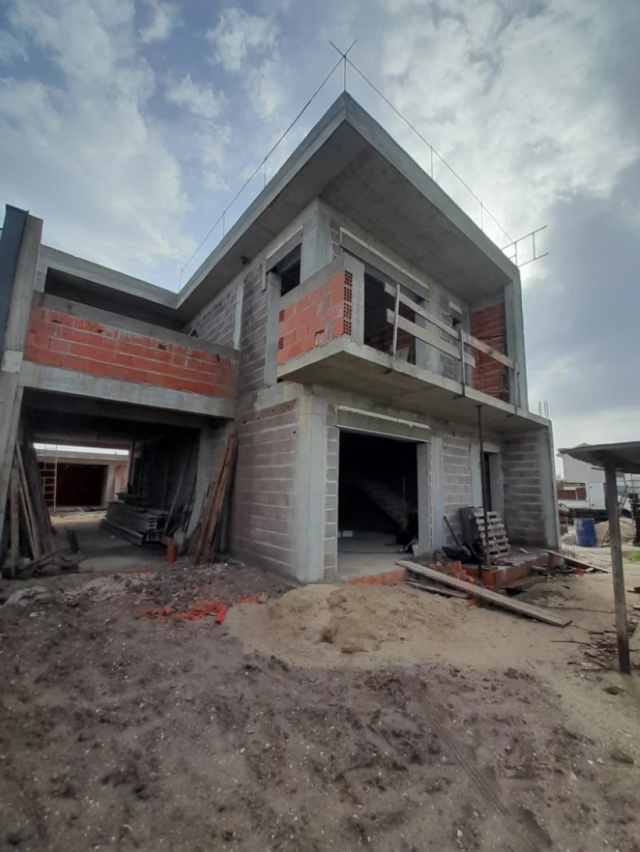 Moradia T4 para Venda em Vagos e Santo António Foto 1