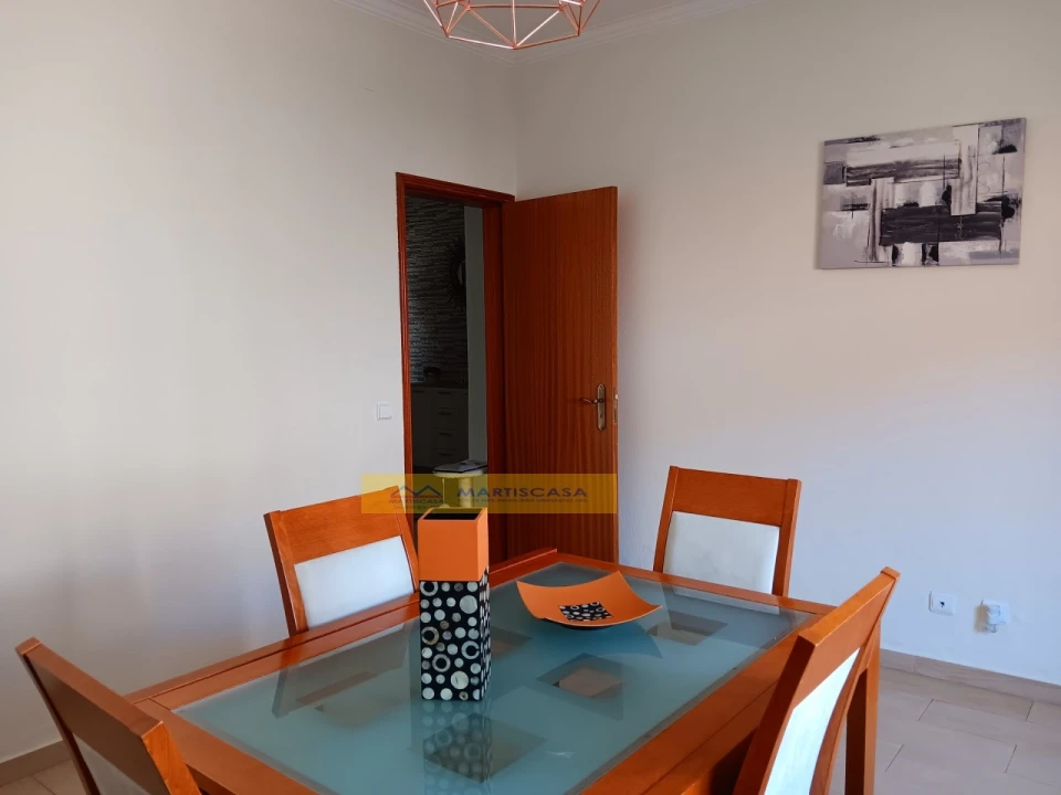 Moradia T4 para Venda em Algueirão-Mem Martins Foto 13