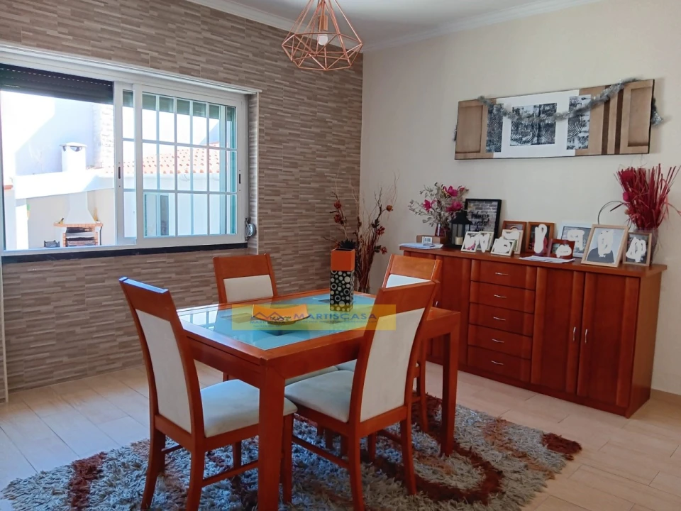 Moradia T4 para Venda em Algueirão-Mem Martins Foto 11