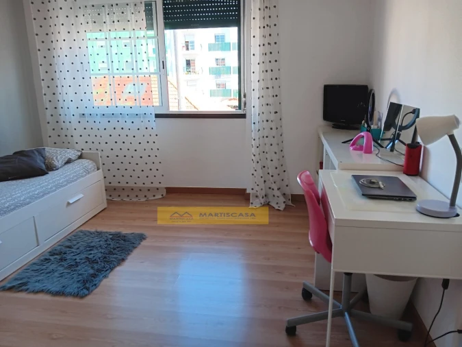 Moradia T4 para Venda em Algueirão-Mem Martins Foto 34