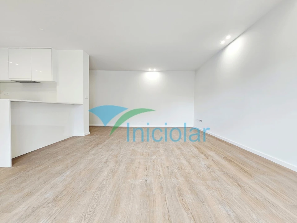 Apartamento T3 para Venda em Cidade da Maia Foto 6