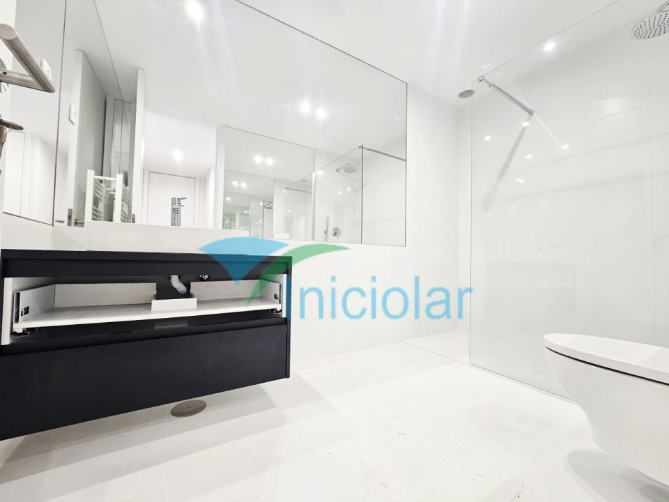 Apartamento T3 para Venda em Cidade da Maia Foto 12