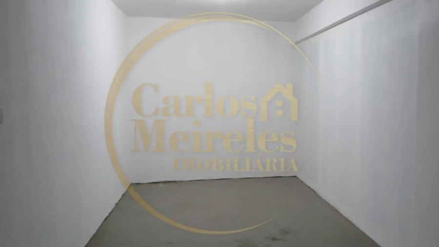 Garagem para Venda em Vila Verde e Barbudo