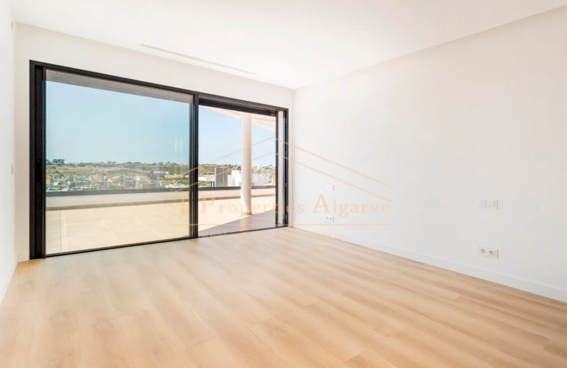 Moradia T5 para Venda em Albufeira e Olhos de Água Foto 51