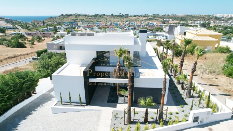 Moradia T5 para Venda em Albufeira e Olhos de Água Foto 4