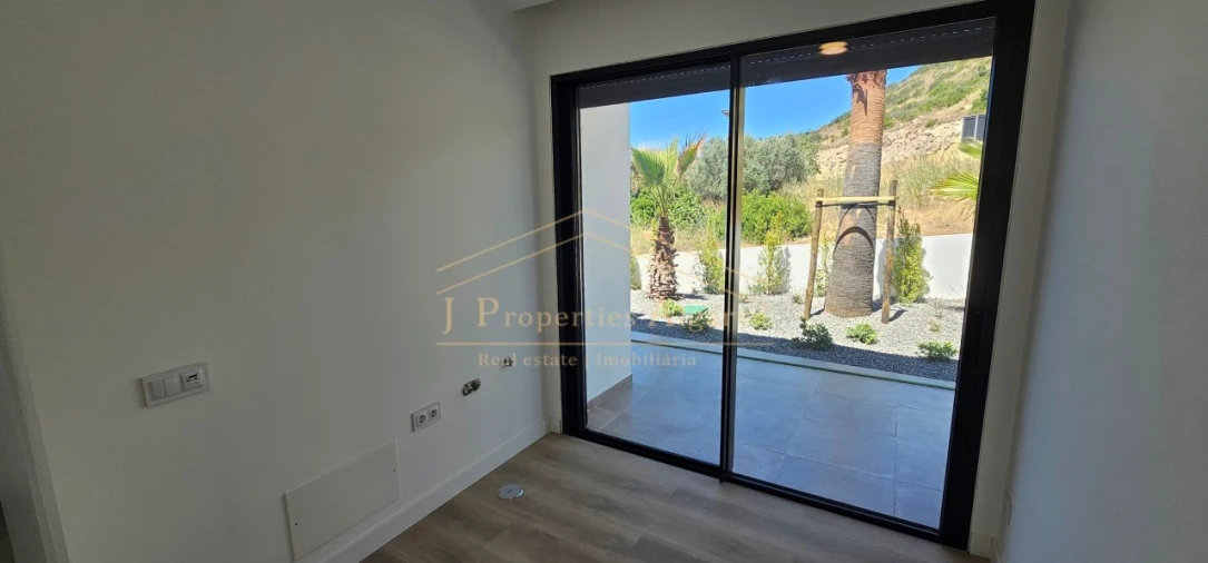 Moradia T5 para Venda em Albufeira e Olhos de Água Foto 39