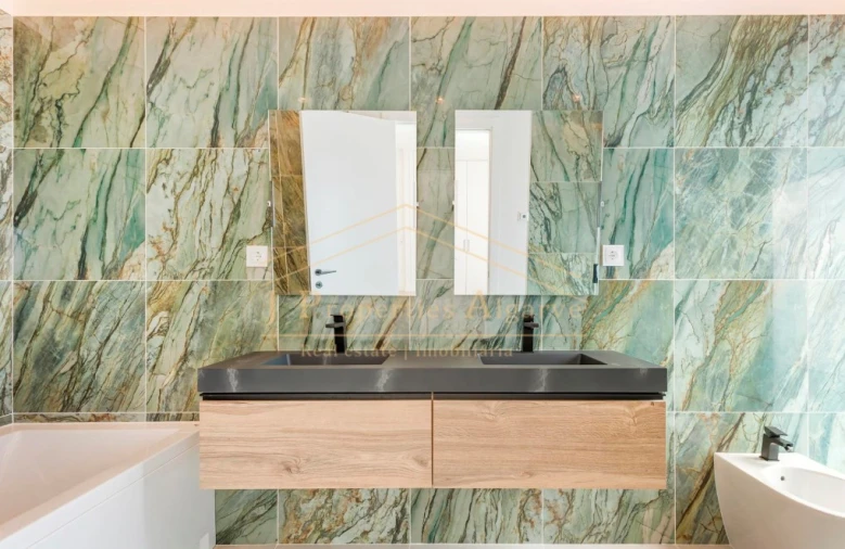 Moradia T5 para Venda em Albufeira e Olhos de Água Foto 27