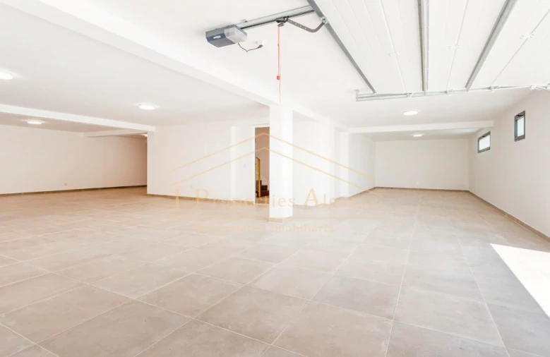 Moradia T5 para Venda em Albufeira e Olhos de Água Foto 66