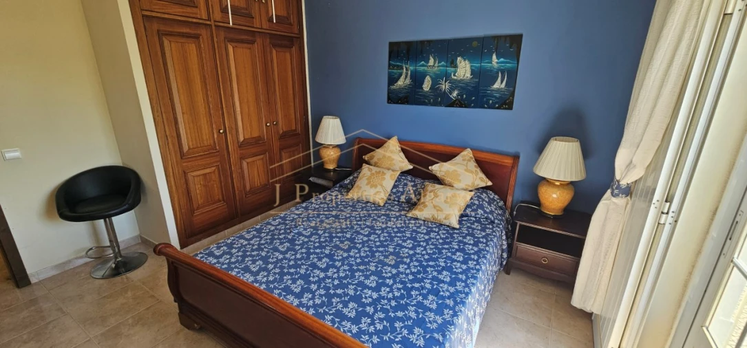 Moradia T4 para Venda em Loule (São Sebastião) Foto 10