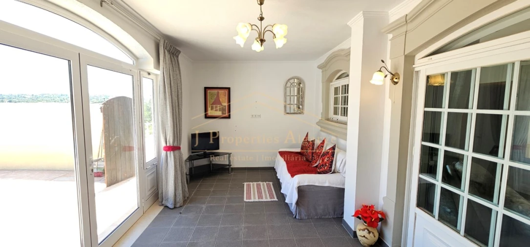 Moradia T4 para Venda em Loule (São Sebastião) Foto 26