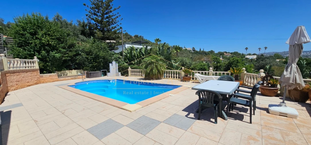 Moradia T4 para Venda em Loule (São Sebastião) Foto 28