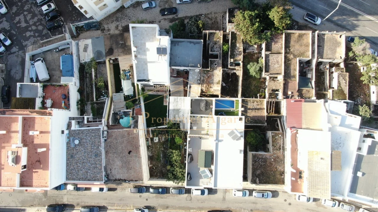 Moradia T3 para Venda em Faro (Sé e São Pedro) Foto 4