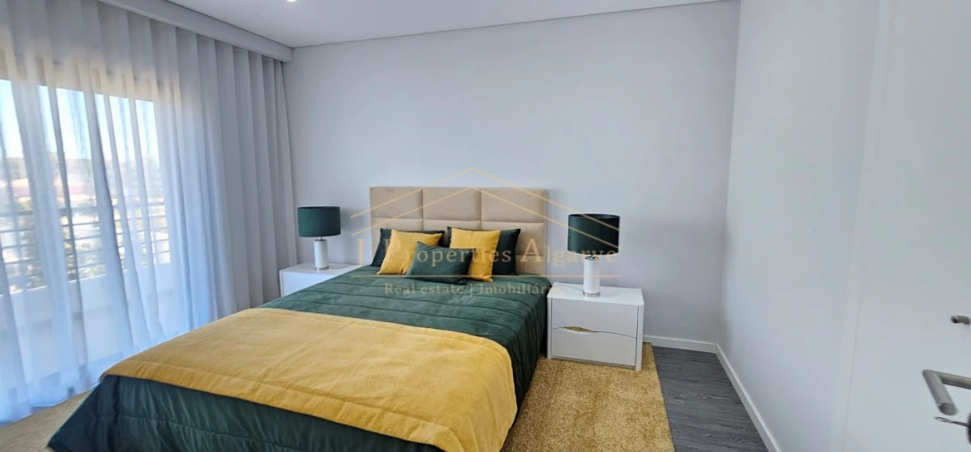 Apartamento T3 para Venda em Olhão Foto 17