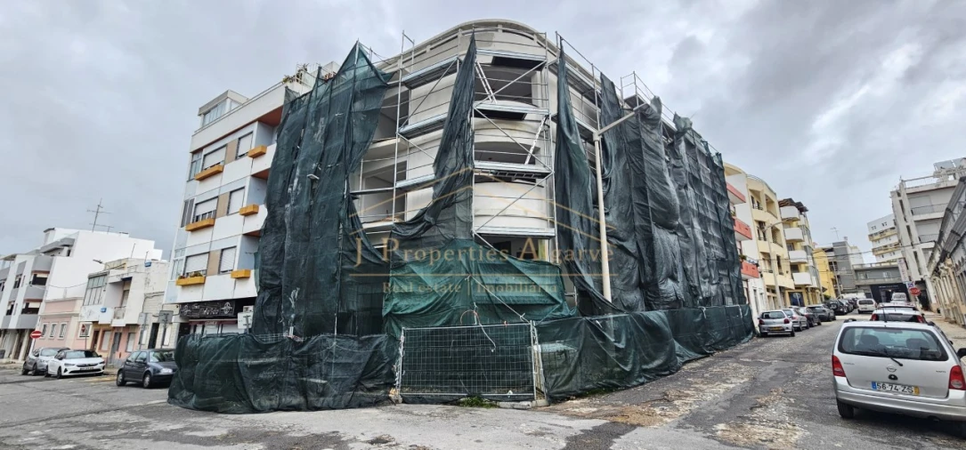 Prédio para Venda em Faro (Sé e São Pedro)