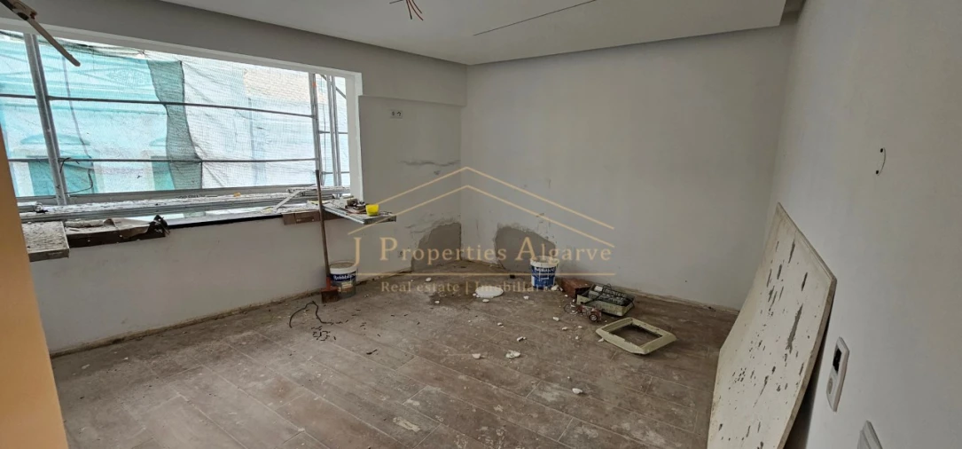 Prédio para Venda em Faro (Sé e São Pedro) Foto 5