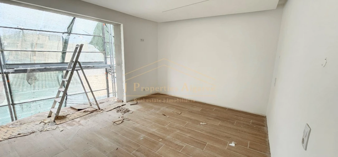 Prédio para Venda em Faro (Sé e São Pedro) Foto 21