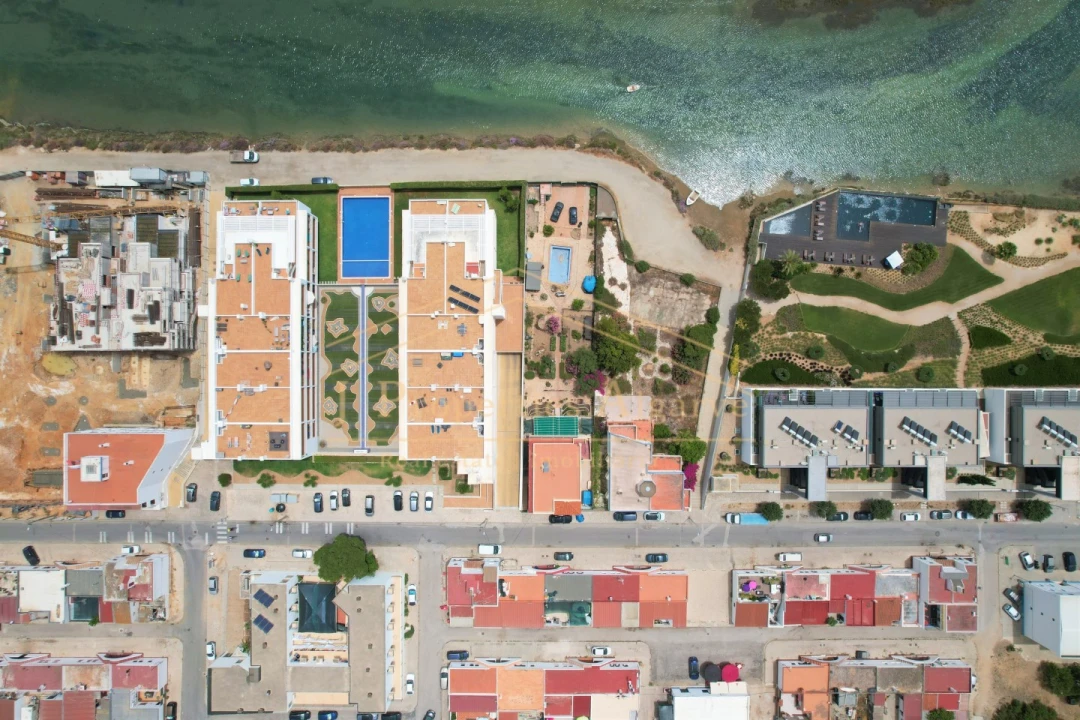 Apartamento T3 para Venda em Moncarapacho e Fuseta Foto 2