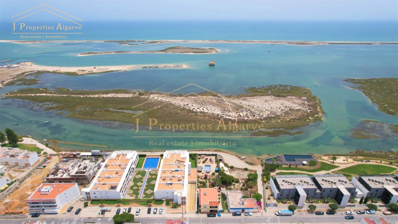 Moradia T3 para Venda em Moncarapacho e Fuseta Foto 1