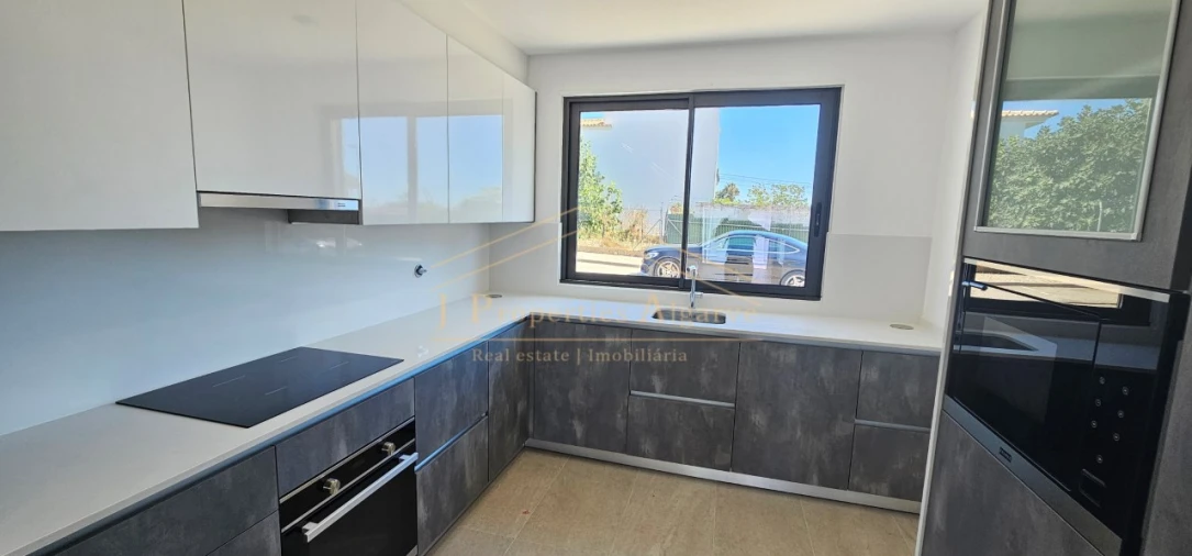 Moradia T3 para Venda em Moncarapacho e Fuseta Foto 4