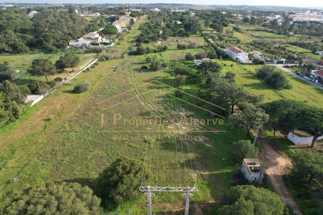 Terreno para Venda em Quarteira Foto 5