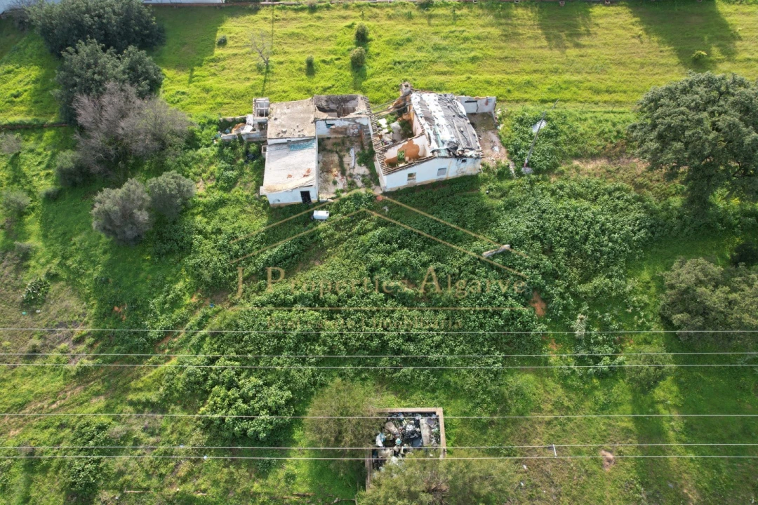 Terreno para Venda em Quarteira Foto 2