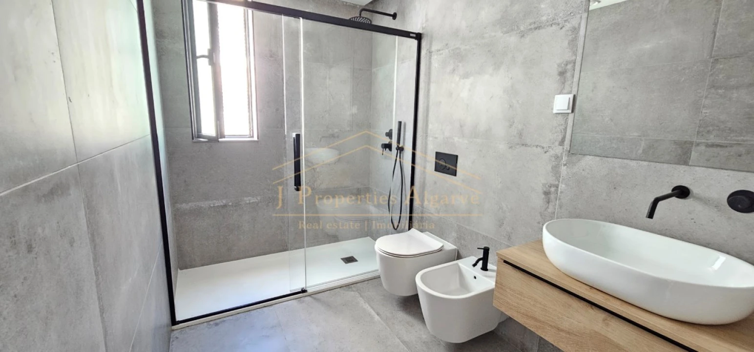 Apartamento T1 para Venda em Moncarapacho e Fuseta Foto 9