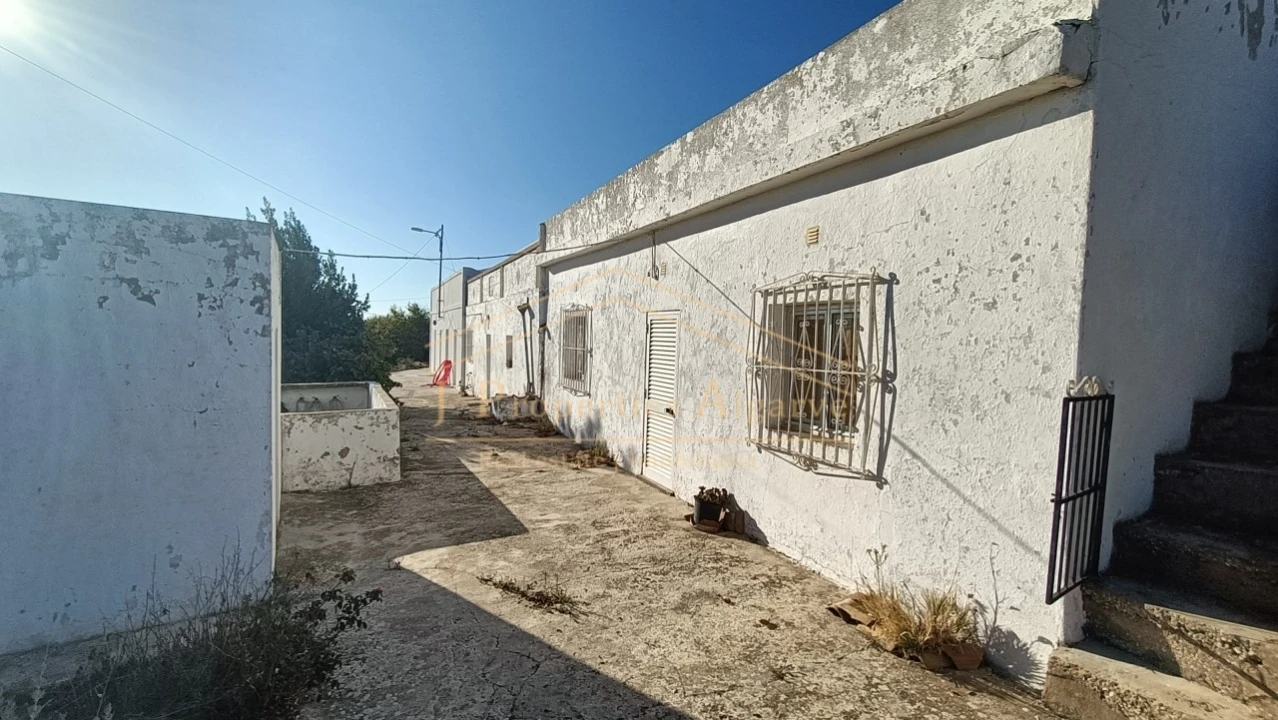 Moradia T2 para Venda em Loule (São Sebastião) Foto 7